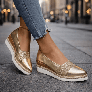 Alethea - сандали с блестяща платформа